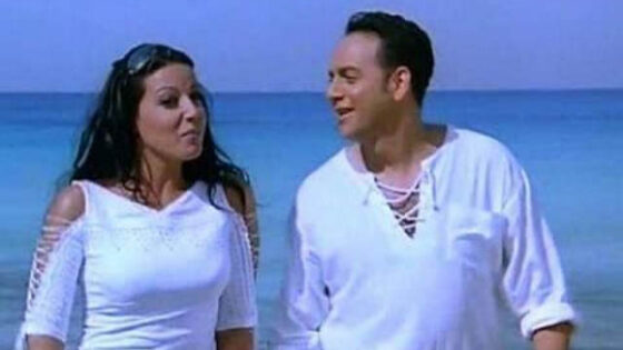 فيلم بحبك وانا كمان 2003